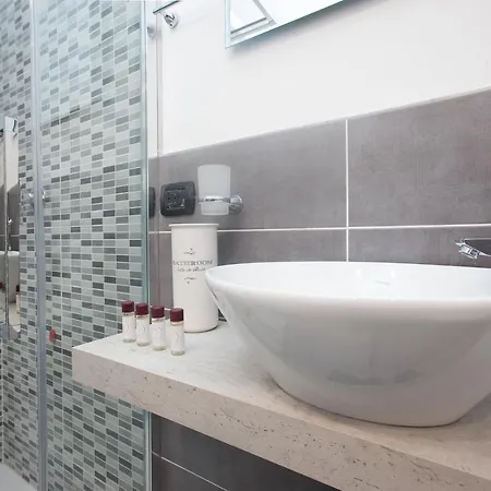 Amazing And New Penthouse In City Center Milan Exterior photo